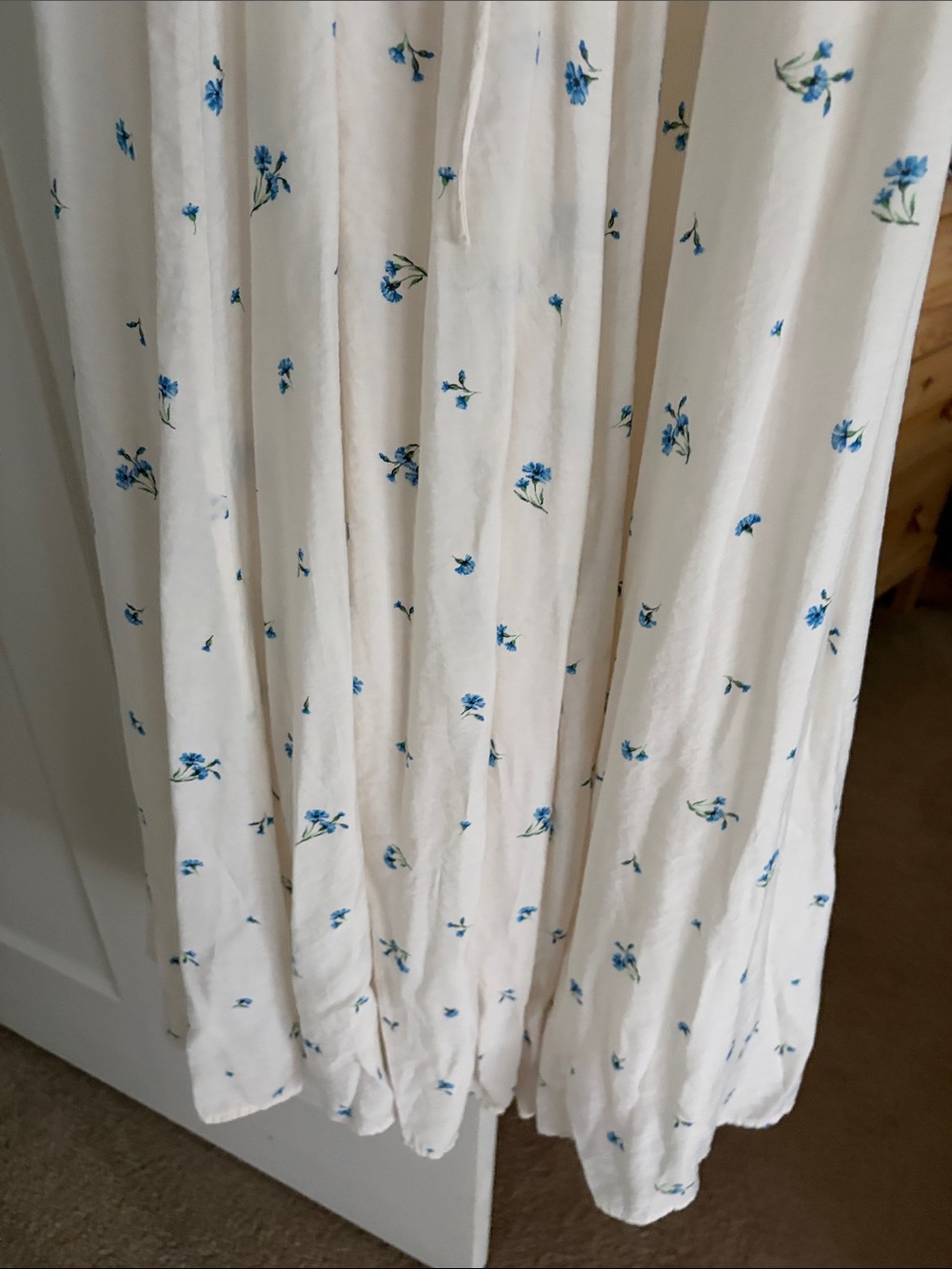H&M Cream Slip Dress with Blue Floral Print - Picture 6 of 7